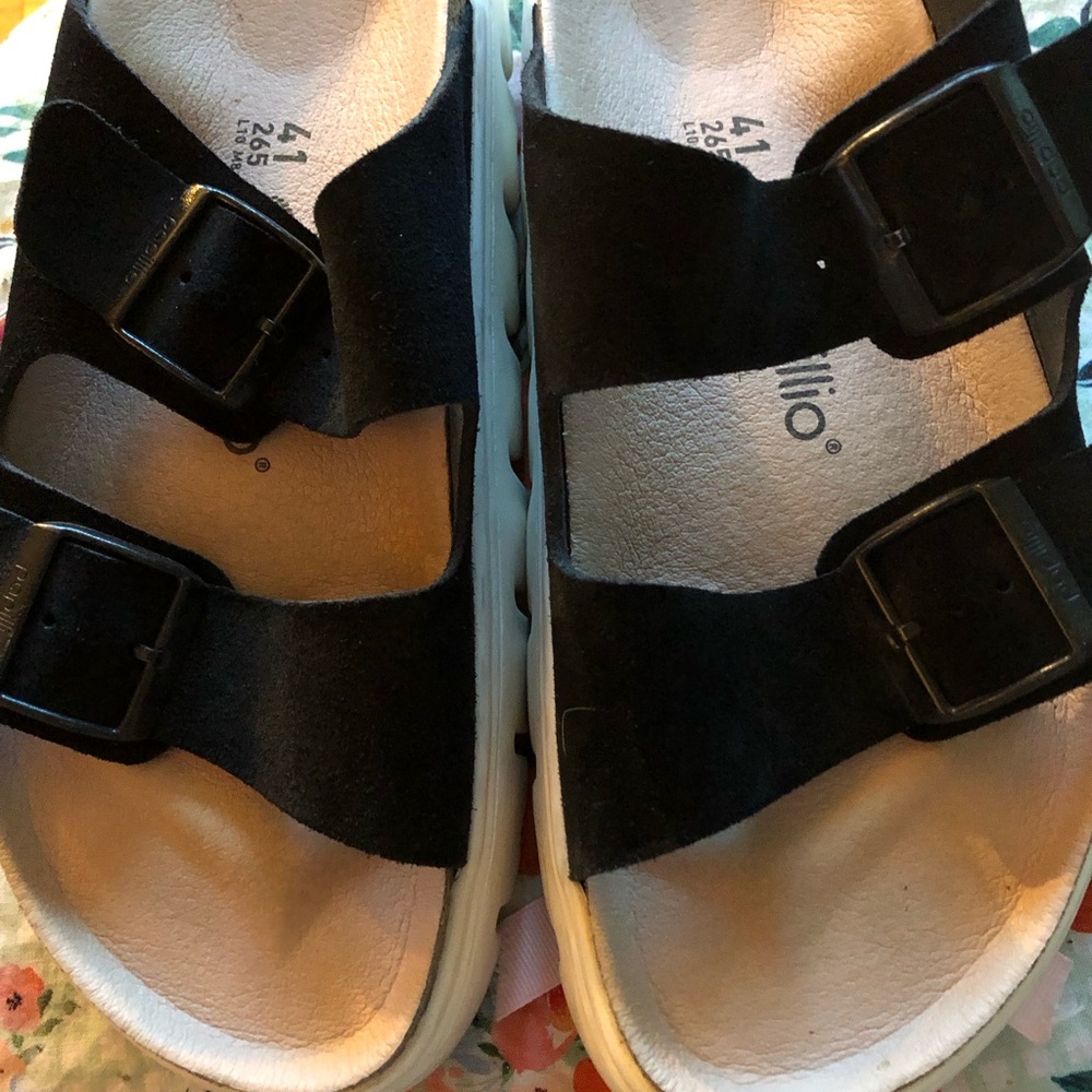 Papillio by Birkenstock black suede women’s size 41 rubber soles